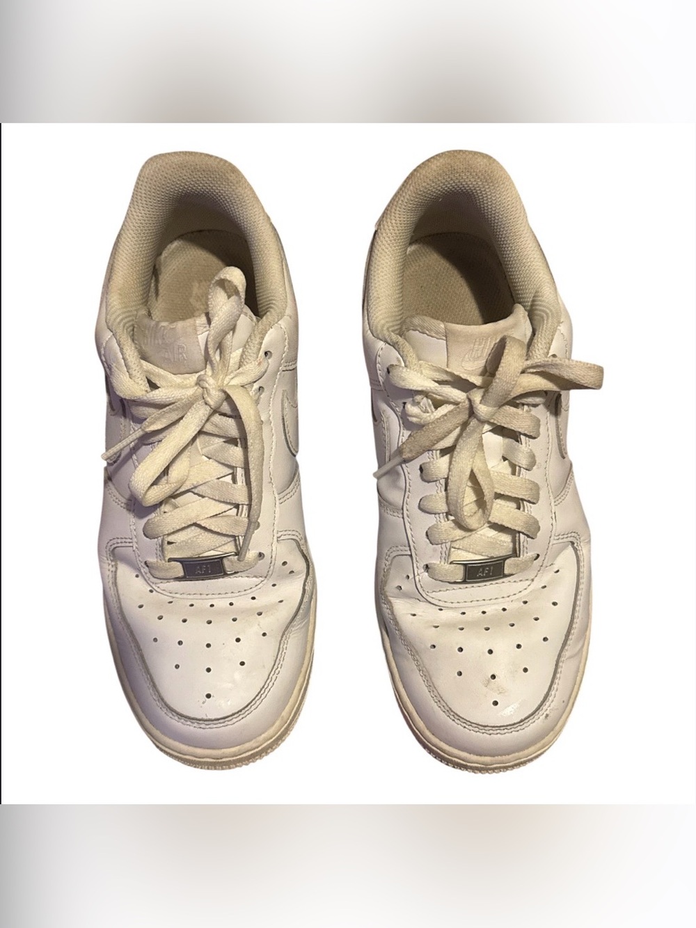 Nike White Men's Low-Top Leather Sneakers